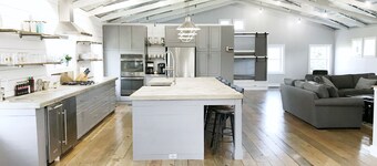 Gorgeous Loft in Culver- Close to Culver Academies & Lake Maxinkuckee