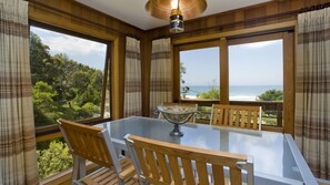Dining - 2 Degrees of Separation | Family Beach Retreat (Separation Creek)