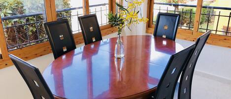 تناول الطعام