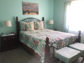 2 bedrooms, iron/ironing board, free WiFi, bed sheets
