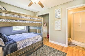 2 Schlafzimmer, Bügeleisen/Bügelbrett, Internetzugang, Bettwäsche