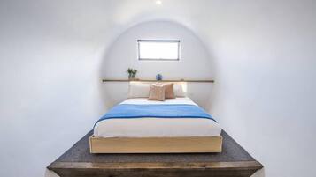 8 Schlafzimmer, Bügeleisen/Bügelbrett, Reisekinderbett, WLAN