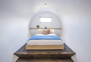 8 dormitoris, planxa i posts de planxar, un bressol de viatge i wifi 