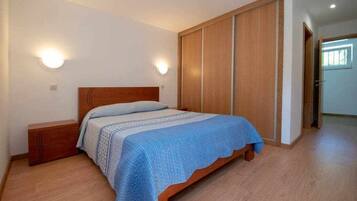 8 sovrum, strykjÀrn/strykbrÀda, resesÀng och gratis wi-fi