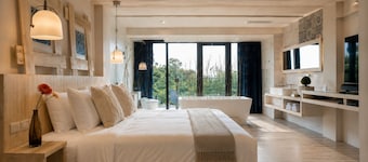Azure Inn
