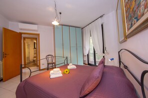 2 Schlafzimmer, Internetzugang, Bettwäsche