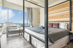 Premium Quadruple Room | Blackout drapes, free WiFi, bed sheets - Zen Pin Inn (Hengchun)