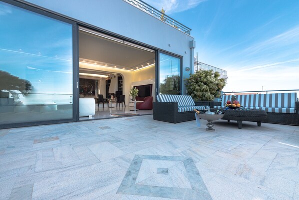 Terrace/patio - Athens Riviera 350 m2 Villa with Private Pool and Infinity Sea Views (Voula)