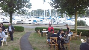 Buiten dineren