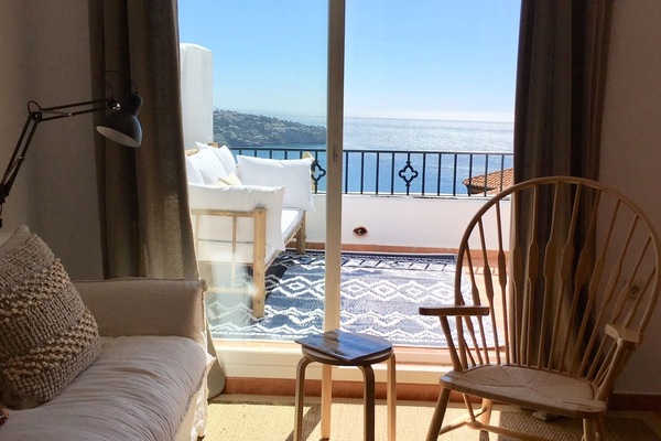 TV, lettore DVD, videoteca