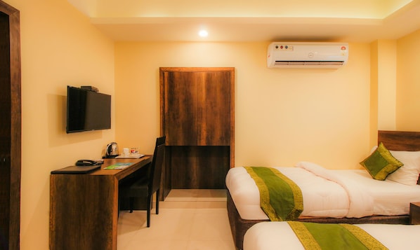 Rollaway beds, free WiFi