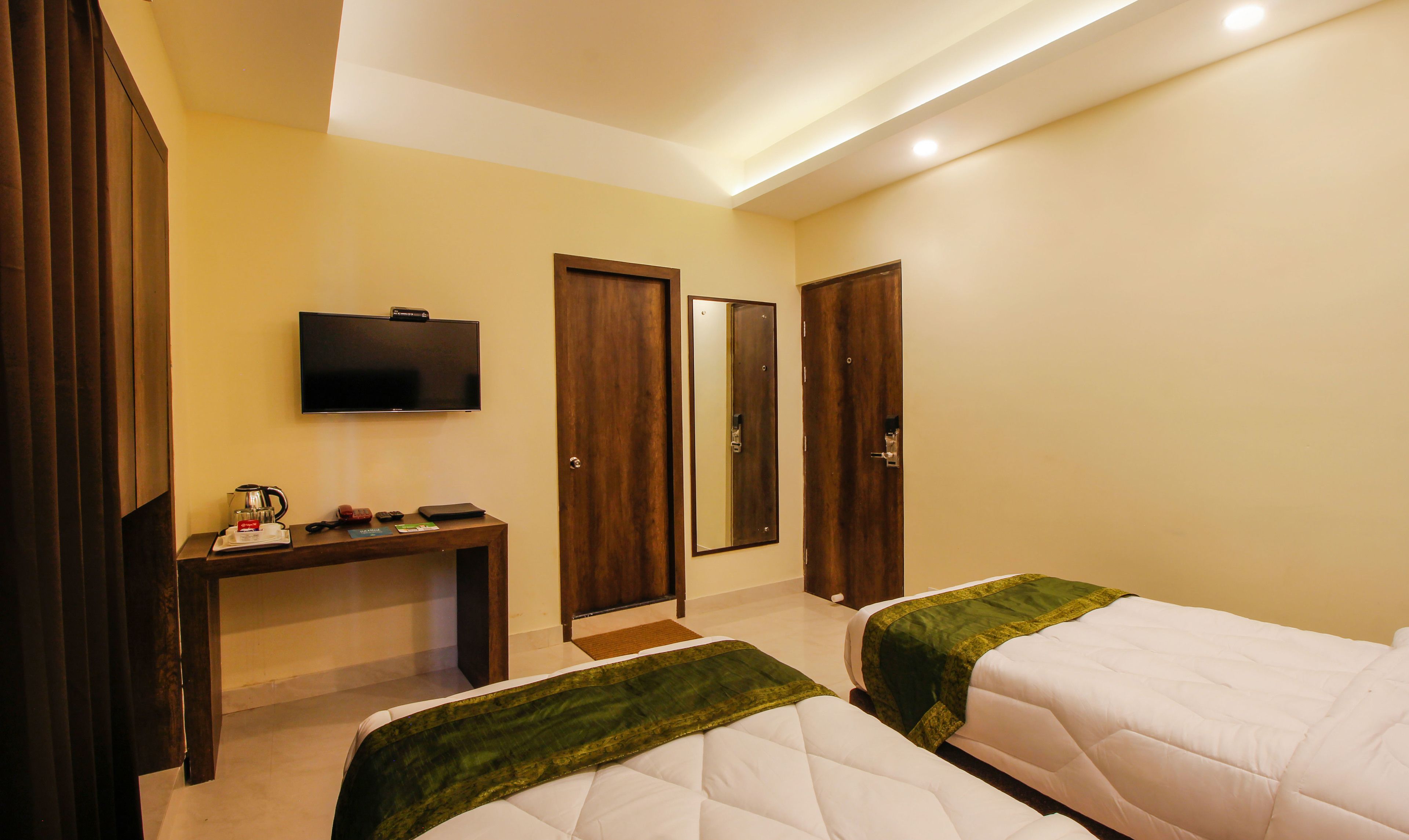 basic room | rollaway beds, free wifi