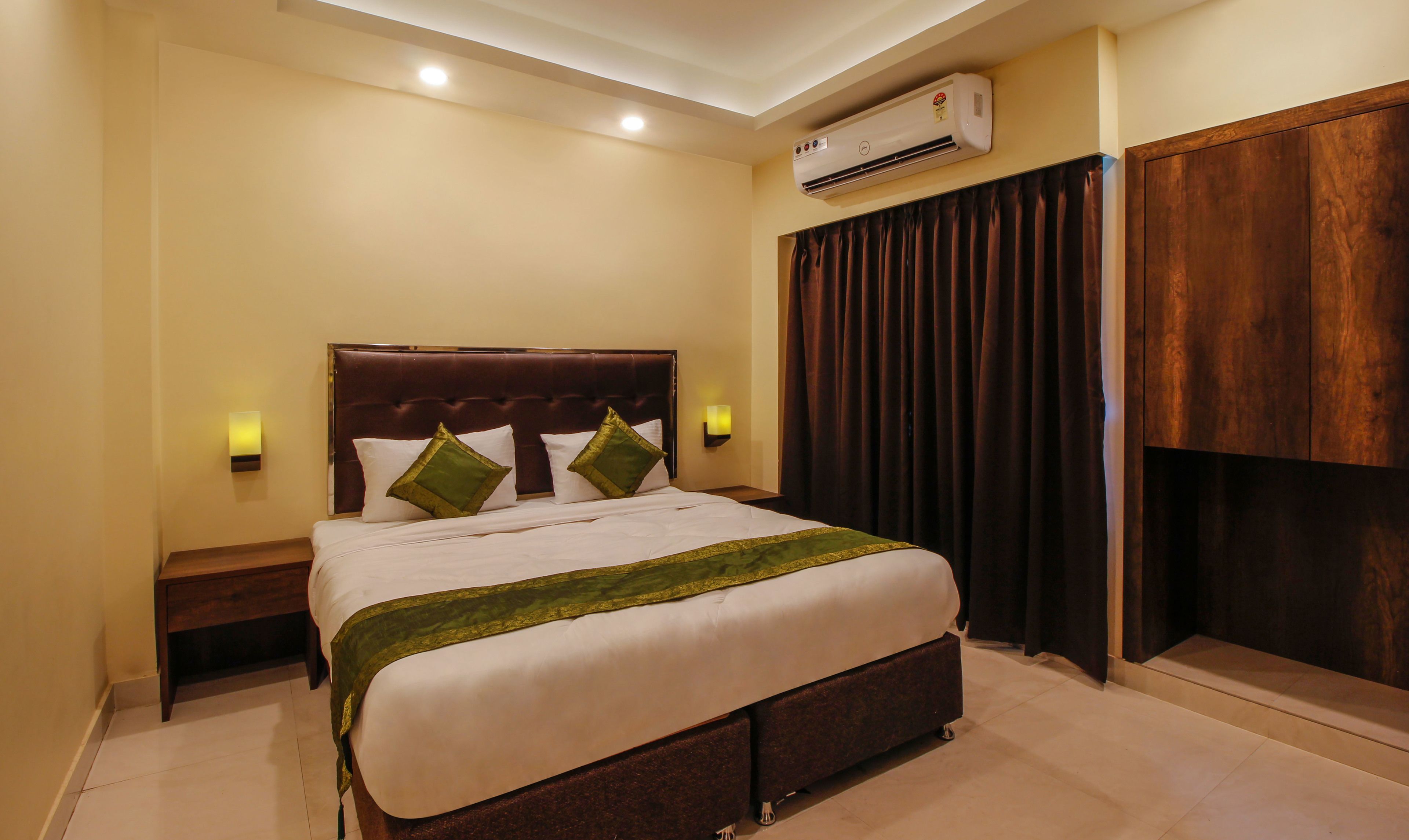 standard room | rollaway beds, free wifi