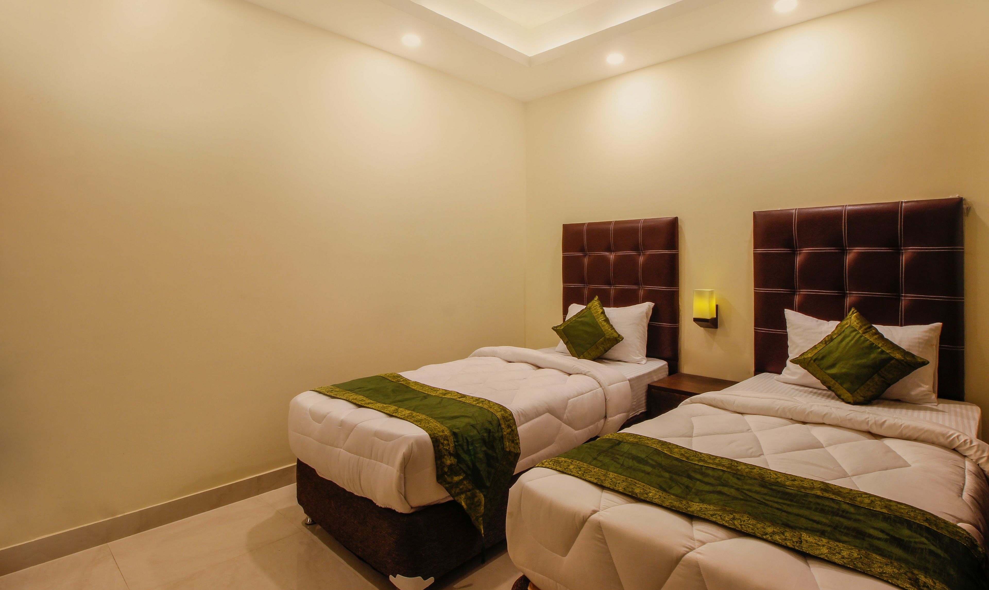 basic room | rollaway beds, free wifi