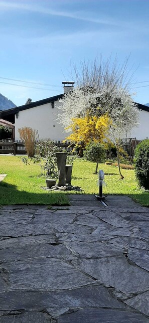 Uklassifisert bilde, 4 av 16, knapp