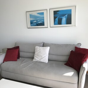 TV, DVD player, stereo - Countryside home with a fantastic Sea View (Fajã da Ovelha)