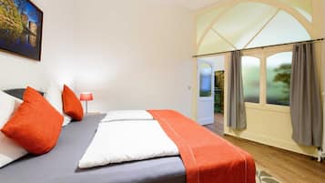 1 Schlafzimmer, Zimmersafe, Bügeleisen/Bügelbrett, Reisekinderbett