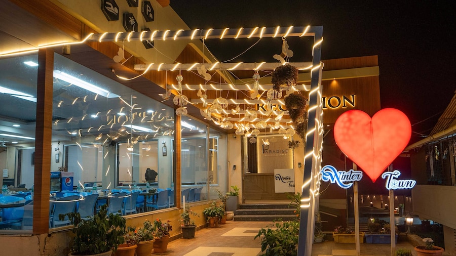 Treebo Winter Town文纳湖