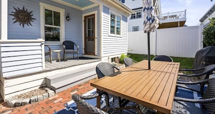 Magical Mystic Getaway, kävelymatkan päässä merisatamasta