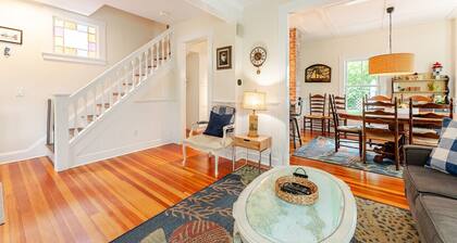Historic Seaside Downtown Mystic Home, Walk to Seaport