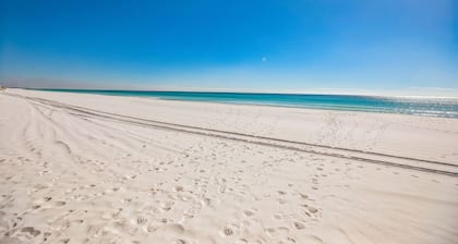 Suunnittelija kalustettu, Luxury Koko, 78 askelta Beach!