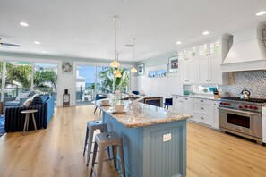 Fridge, microwave, oven, stovetop - Beautiful luxury home! Pool, rooftop deck and steps from the beach! (Holmes Beach)