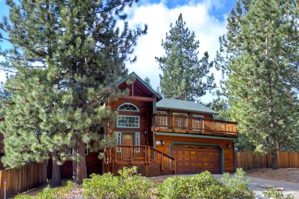 Imposing Elevation with Comfortable Living Spaces!