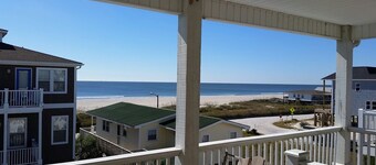 Beautiful 5BR/4.5 bath house with pool/hot tub. Ocean/Waterway views sleeps 16