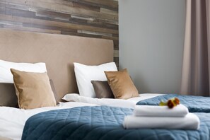 Premium bedding, minibar, in-room safe, desk