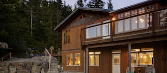 Ăvasion d'East Sooke. Quelque chose pour tout le monde pĂȘche, randonnĂ©e, kayak ou dĂ©tente