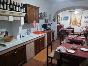 Petit déjeuner buffet compris tous les jours