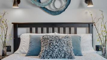 1 habitación, tabla de planchar con plancha, wifi gratis y ropa de cama