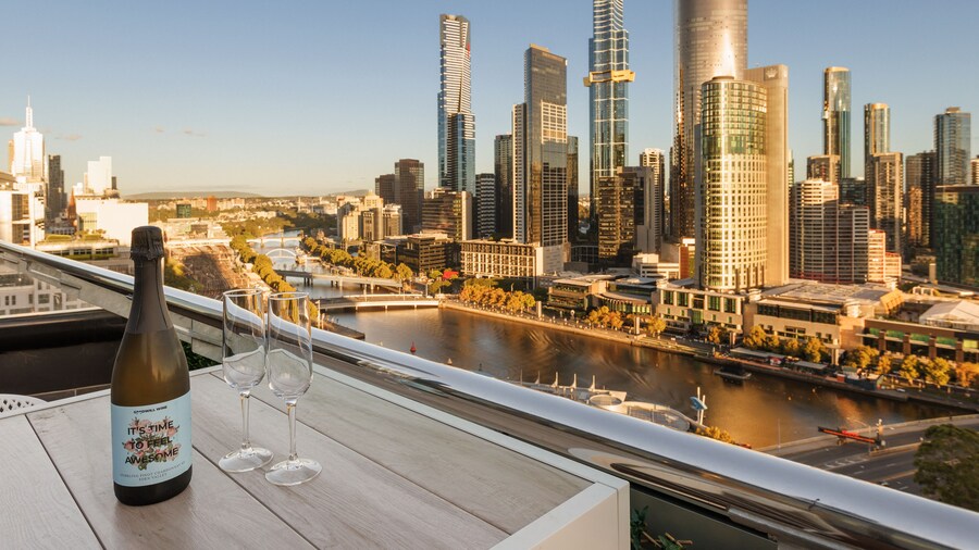 Flinders Luxury Penthouse
