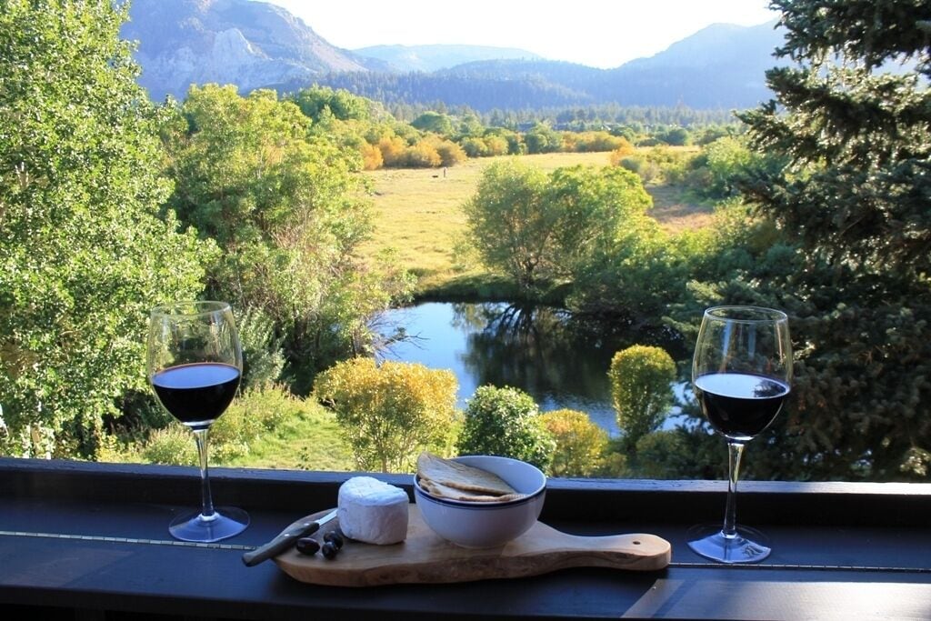 Relax & Enjoy the View!