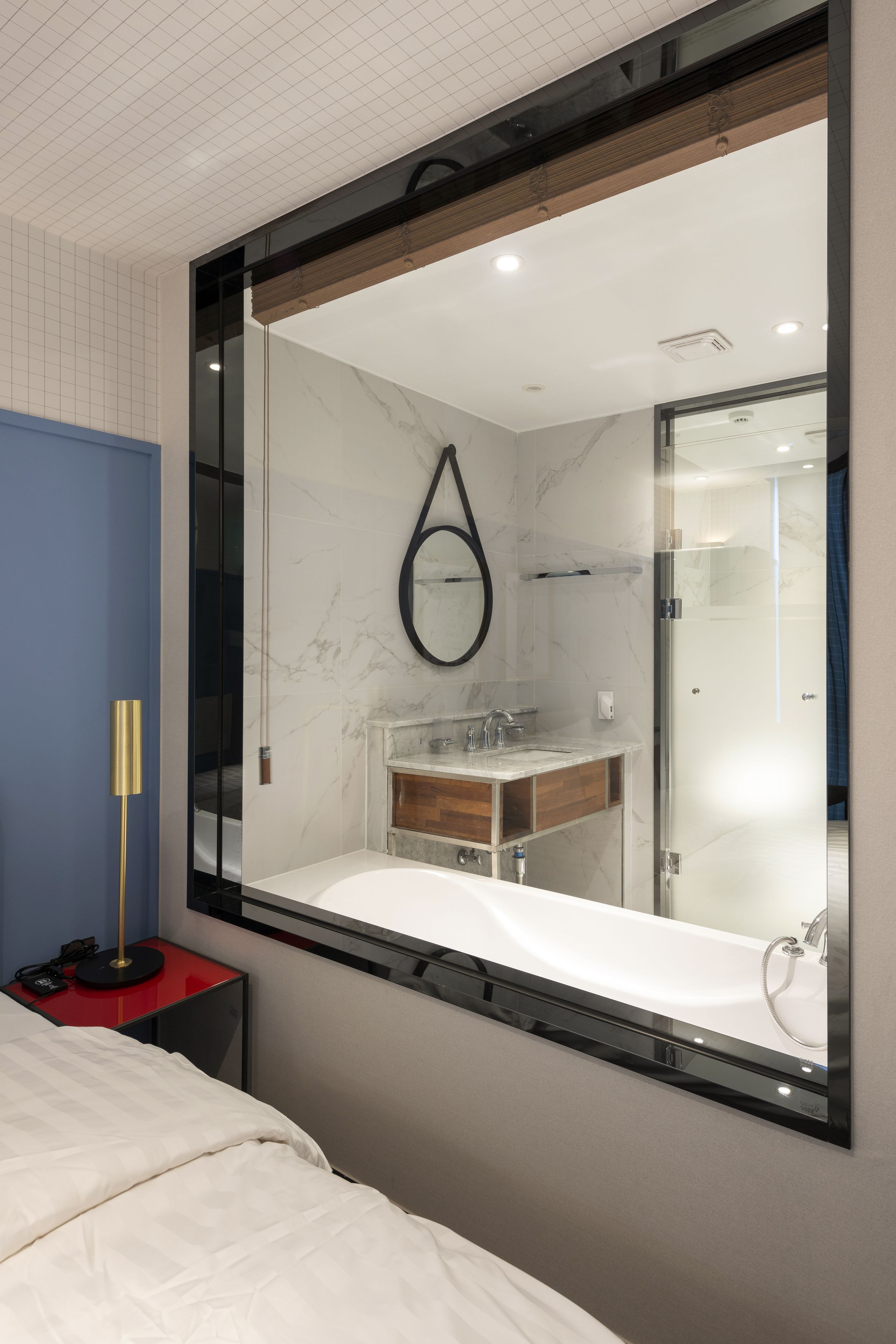 premium double room, 1 king bed, private bathroom | down duvets, soundproofing, free wifi, bed sheets