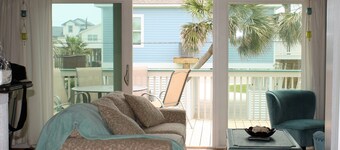 Affordable,  Pet friendly, ocean views!! 