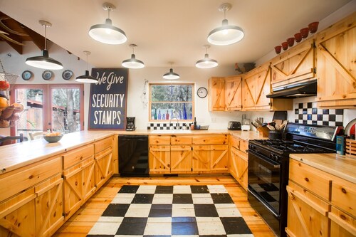 Rustic Beauty in the Canyon