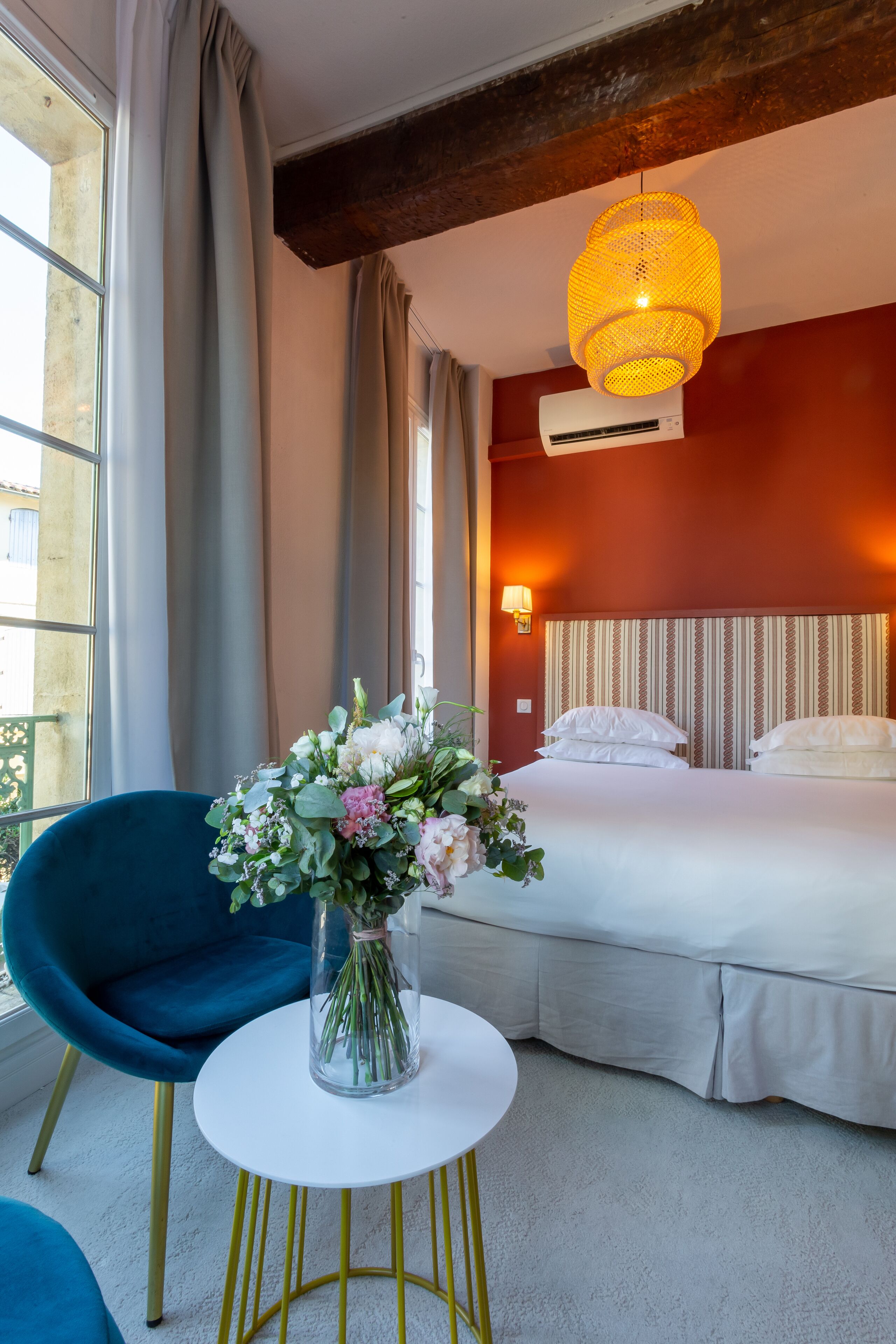 junior double room | egyptian cotton sheets, premium bedding, select comfort beds, minibar