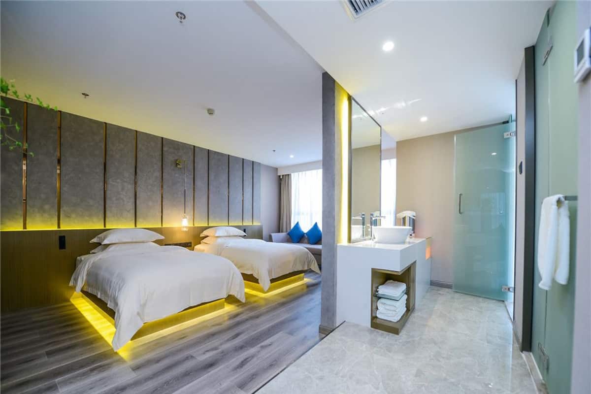 Executive Twin Room | Free WiFi