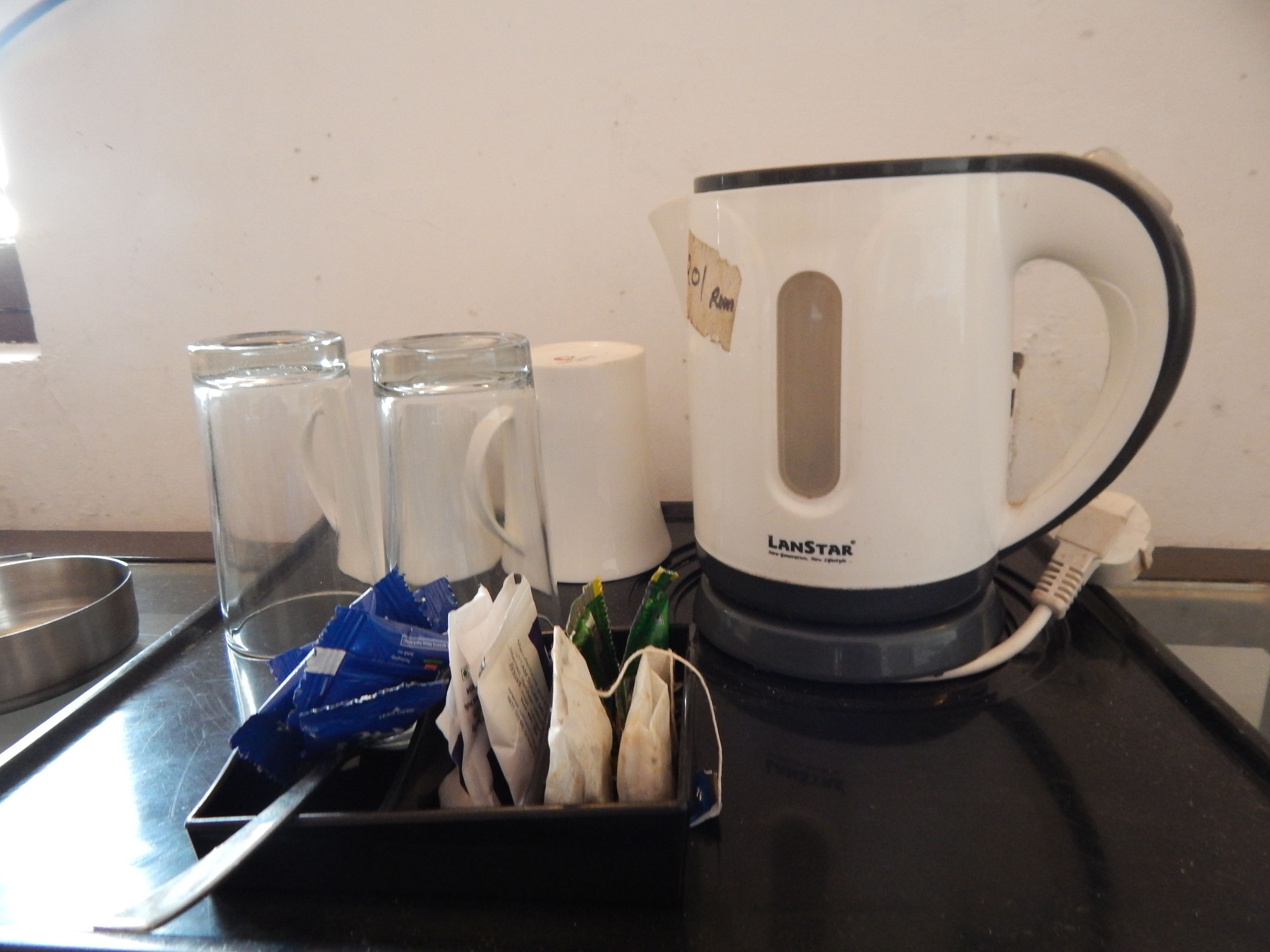 デラックス ルーム ヒルビュー マウンテンサイド | デスク、可動式ベッド、WiFi (無料)、ベッドシーツ