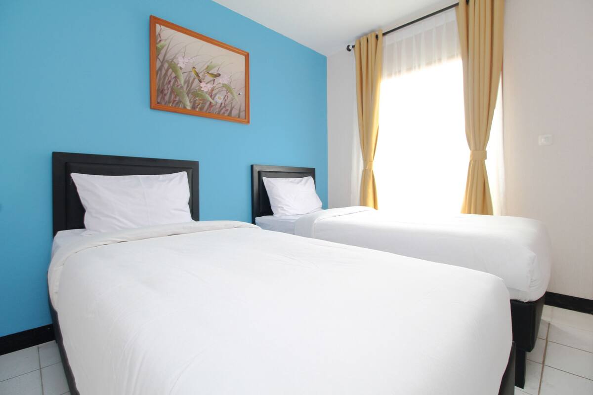 Quarto duplo superior | Escrivaninha, Wi-Fi de cortesia