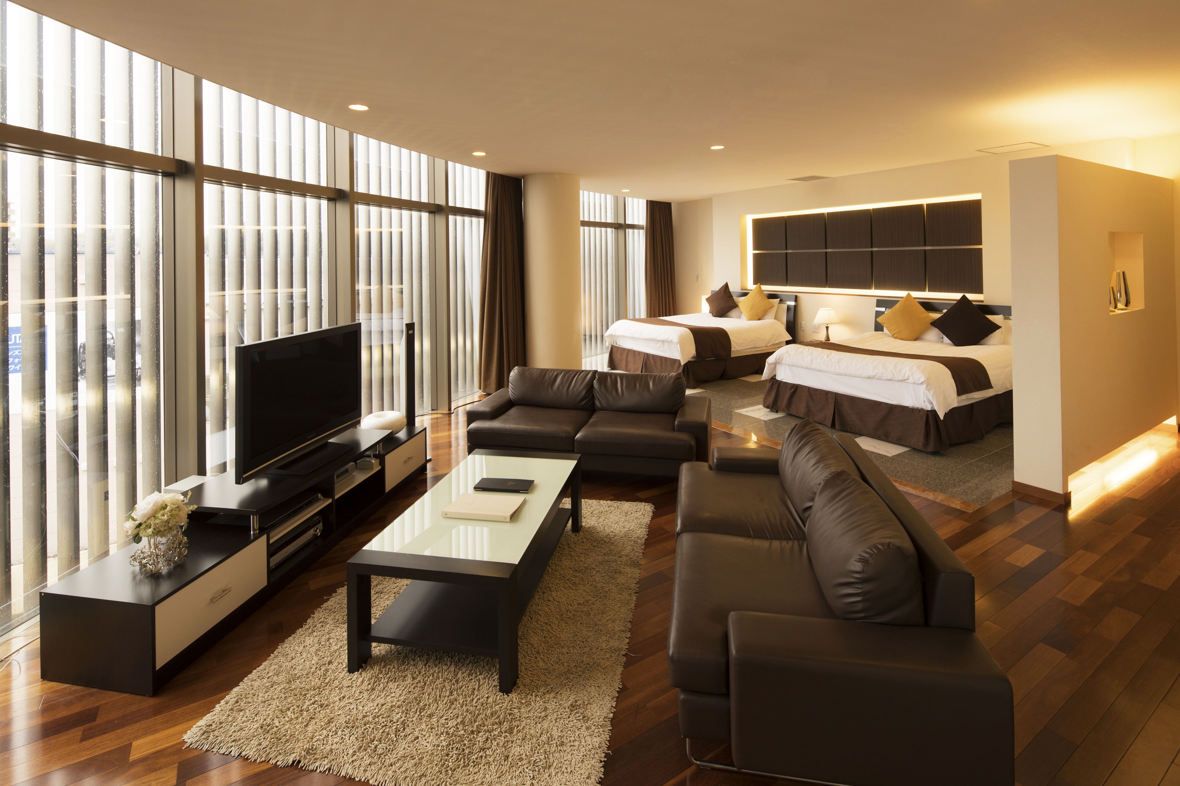 minibar, in-room safe, individually decorated, individually furnished