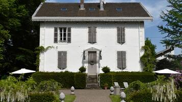 Entrée de l’hébergement
