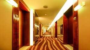 Unclassified image, 3 of 30, button - Benison Hotel Guanyin Bridge Shop (Chongqing)