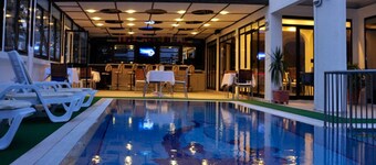 Mekhan Hotel