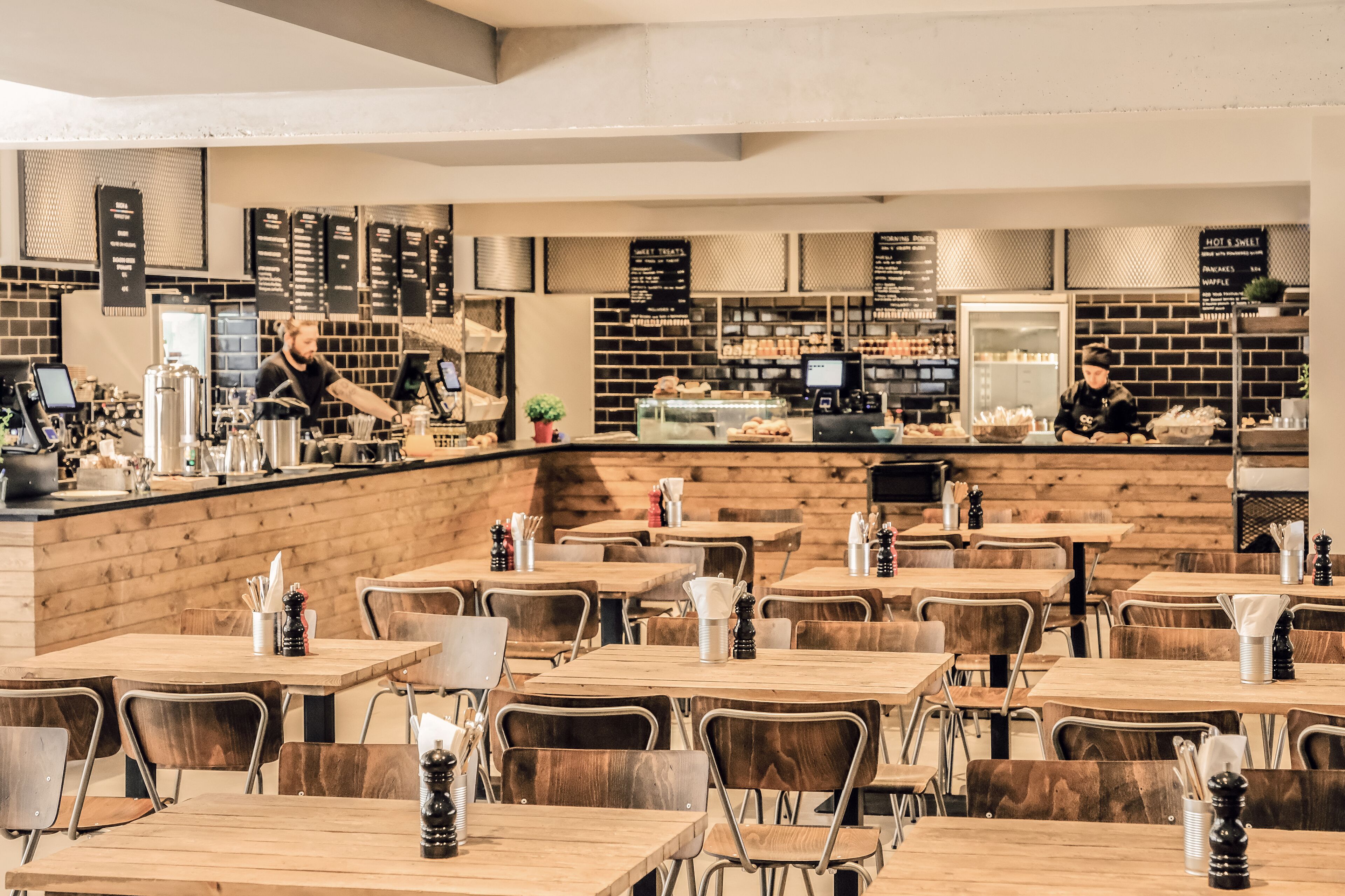 breakfast, lunch and dinner served