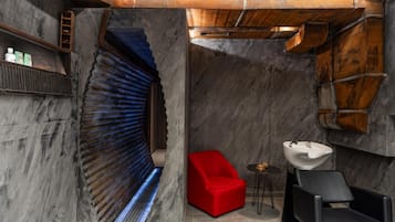 Sale per trattamenti di coppia, sauna, vasca idromassaggio, bagno turco