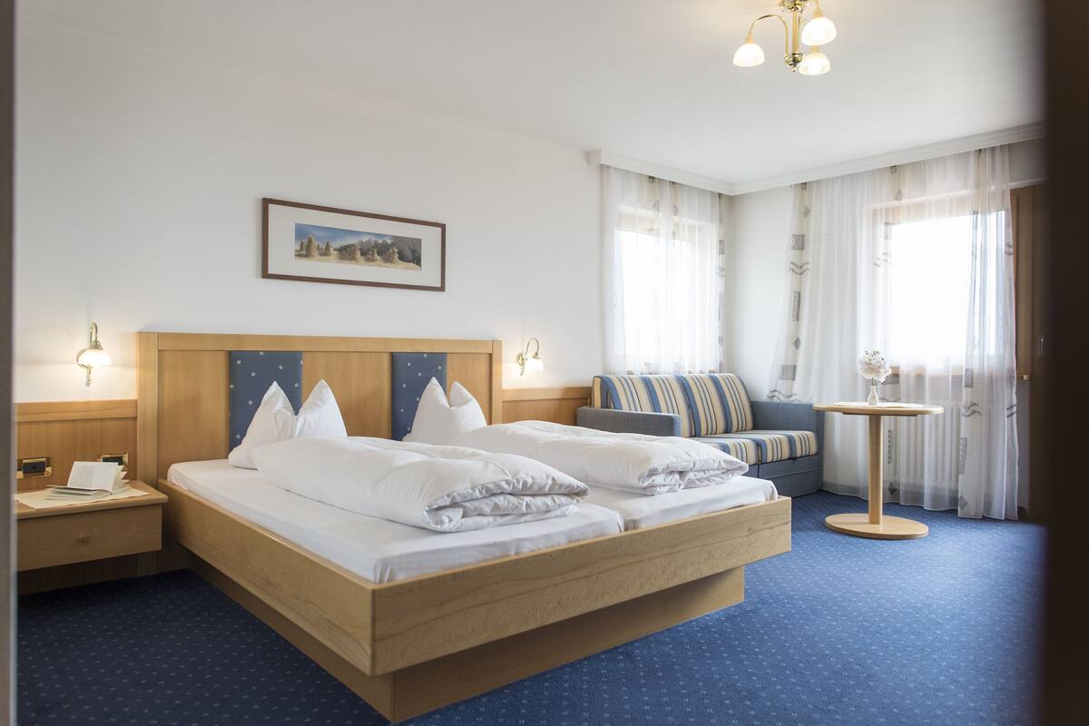 Double Room (Castle View, Type A) | In-room safe, desk, WiFi (free), bed sheets