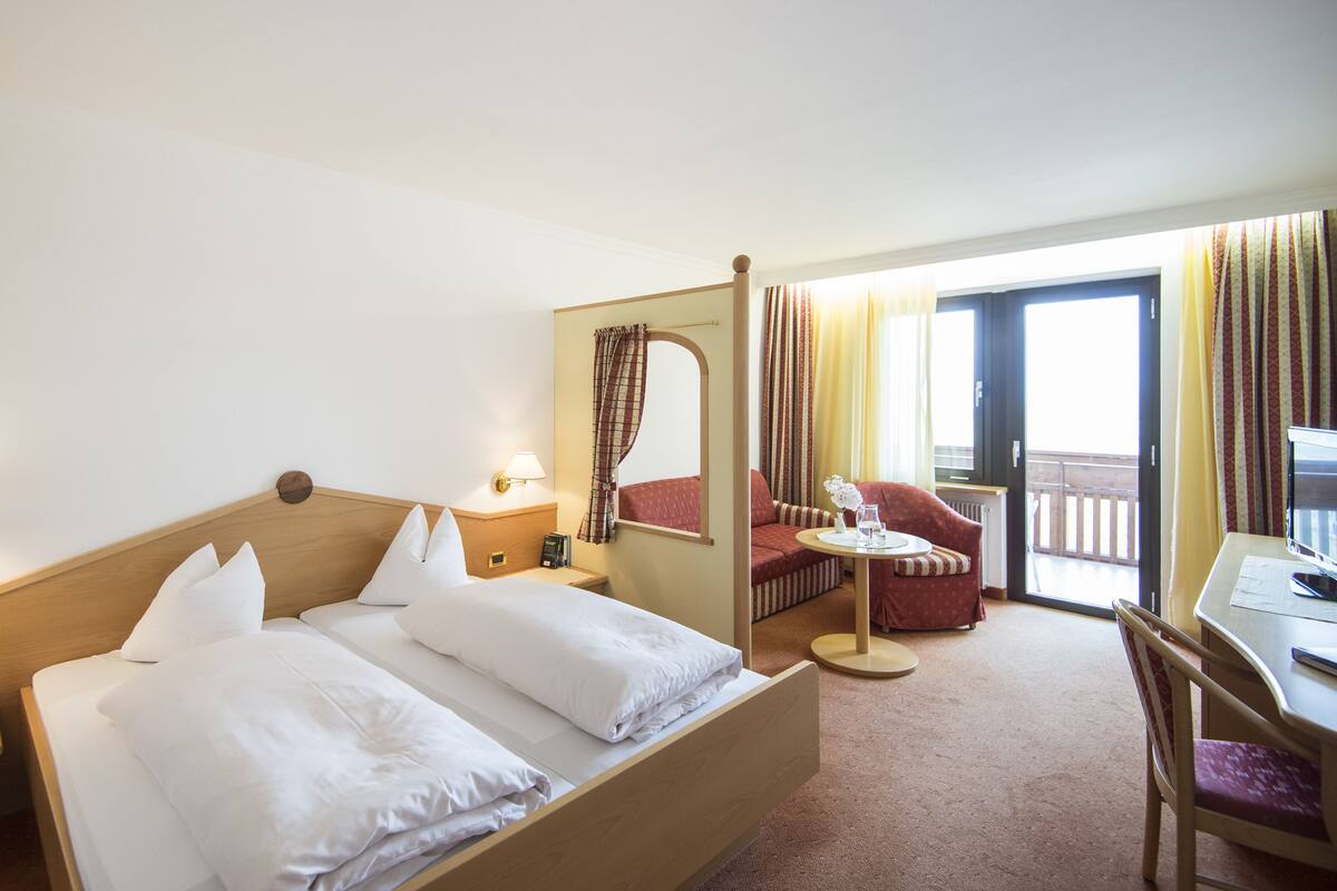 Double Room, Valley View (Type A) | In-room safe, desk, WiFi (free), bed sheets