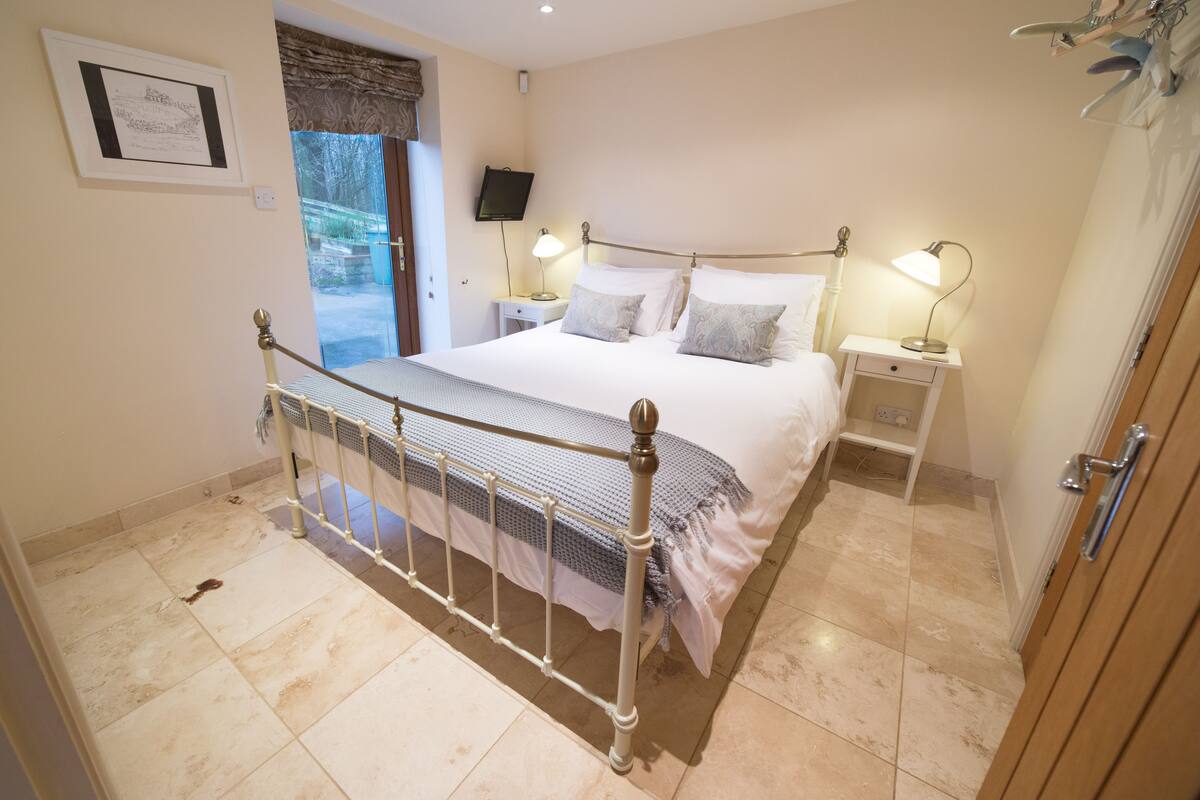 Apartment, 2 Bedrooms, Ensuite